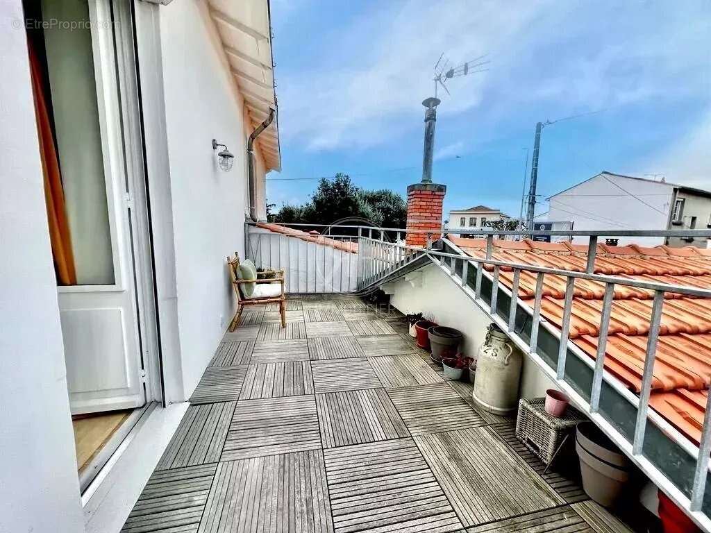 Maison rénovée - Secteur Porte Royale - 3 pièces - photo 10