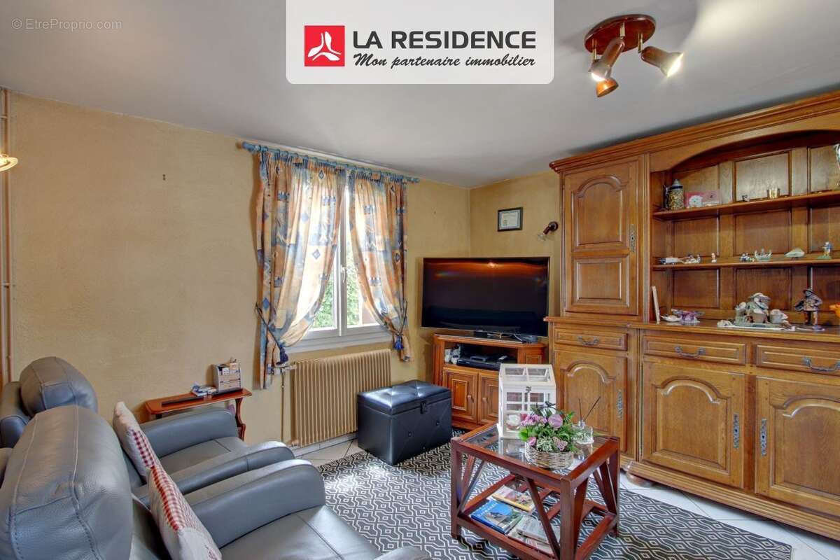 Maison 73 m² à Aubevoye  - photo 4