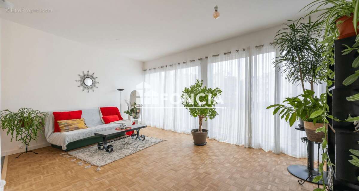 Appartement à CHATENAY-MALABRY