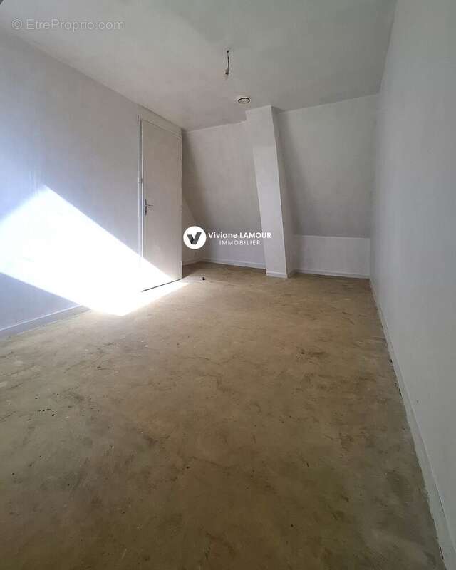 Maison à FORGES-LA-FORET