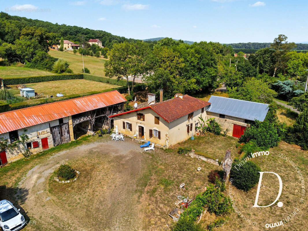 Maison 154 m² à Plaisance  - photo 3