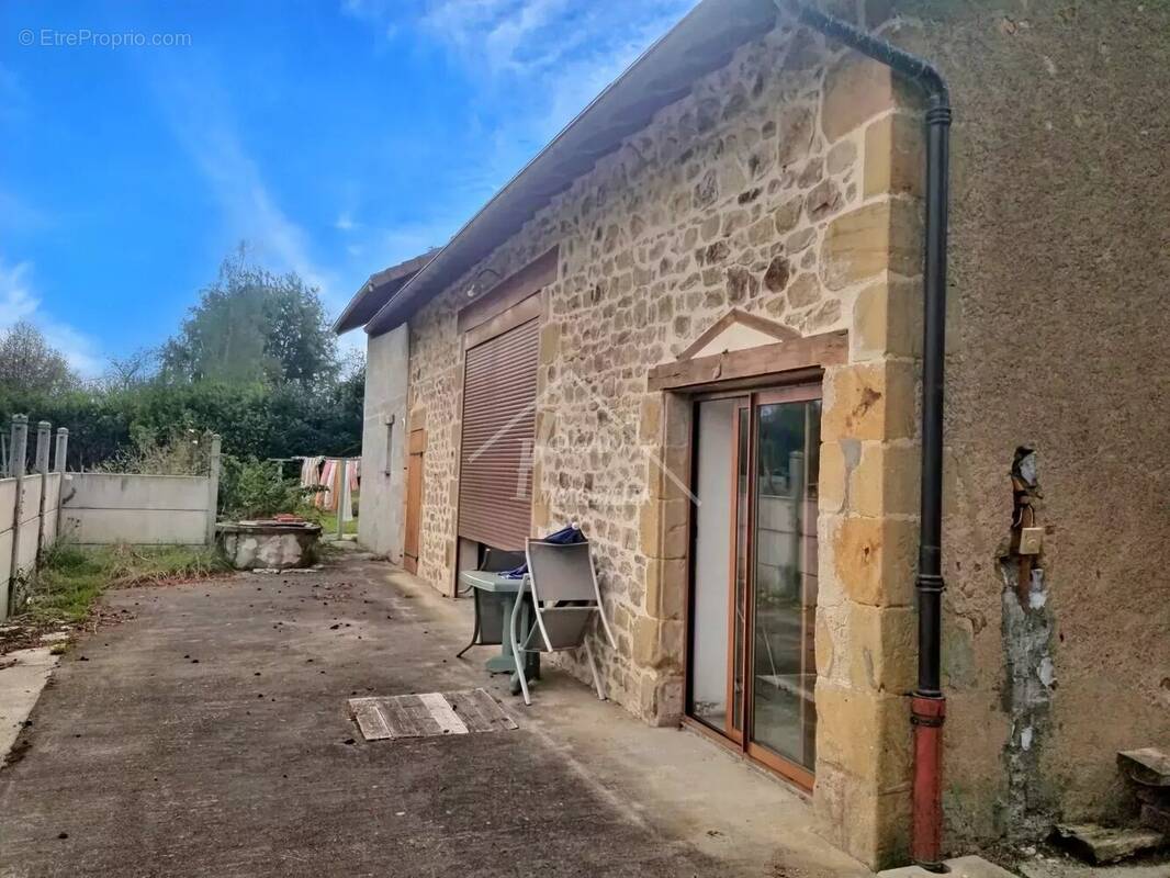 Maison à COSNE-D'ALLIER