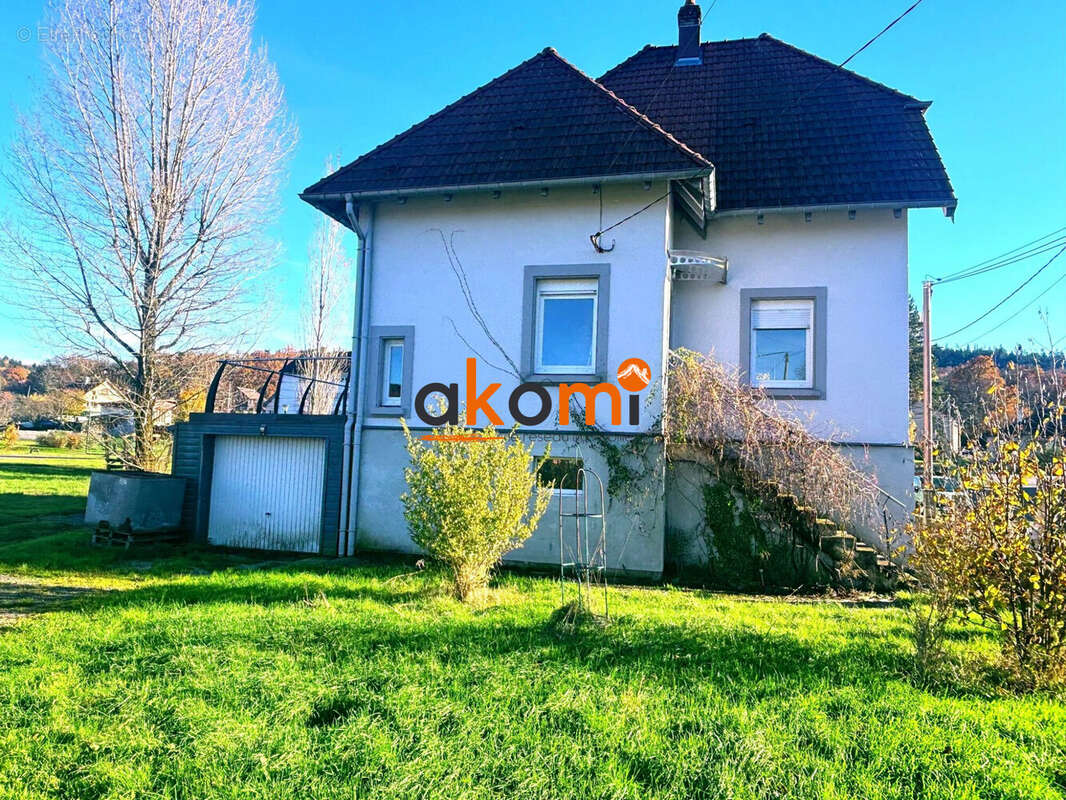 Maison à LA GRANDE-FOSSE