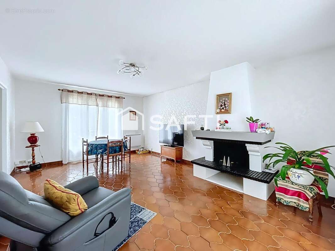 Photo 2 - Maison à BRETEUIL