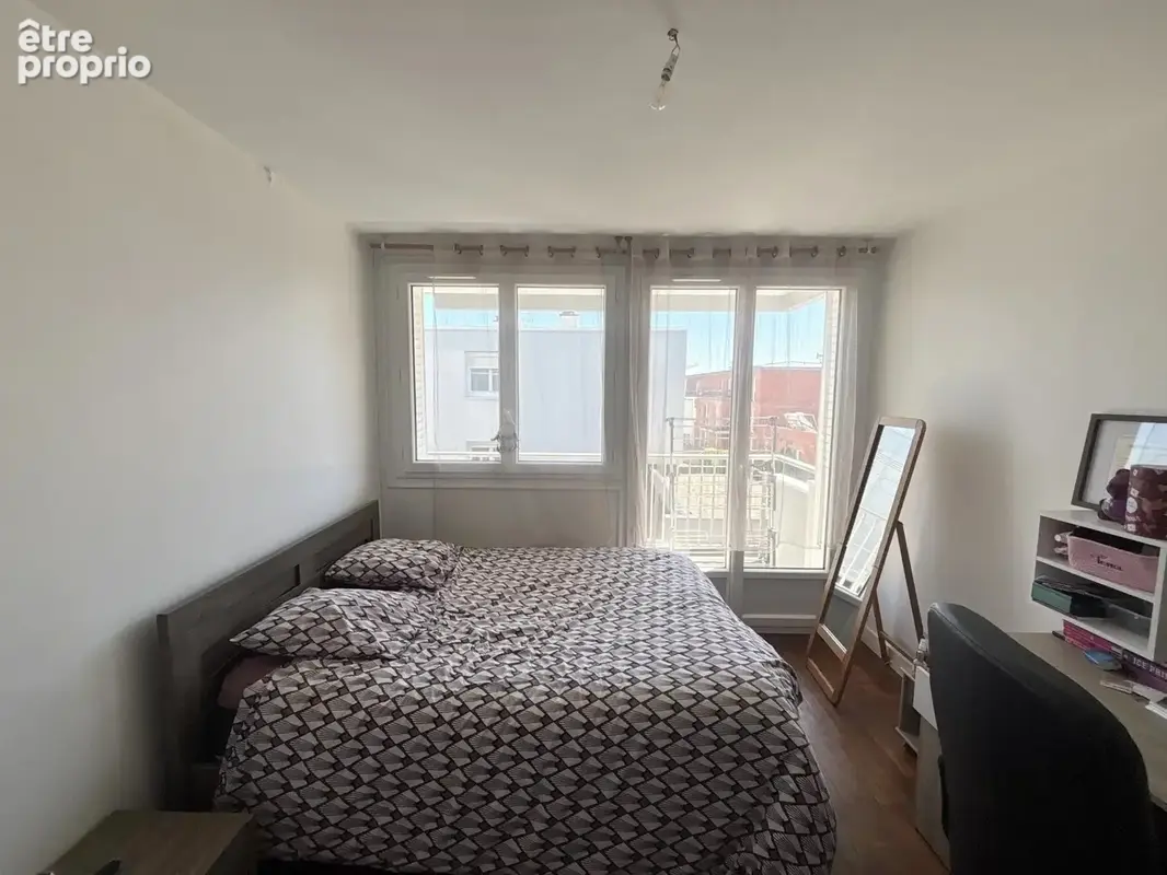 Chamalières : Appartement T4 avec balcon, garage et cave - photo 6