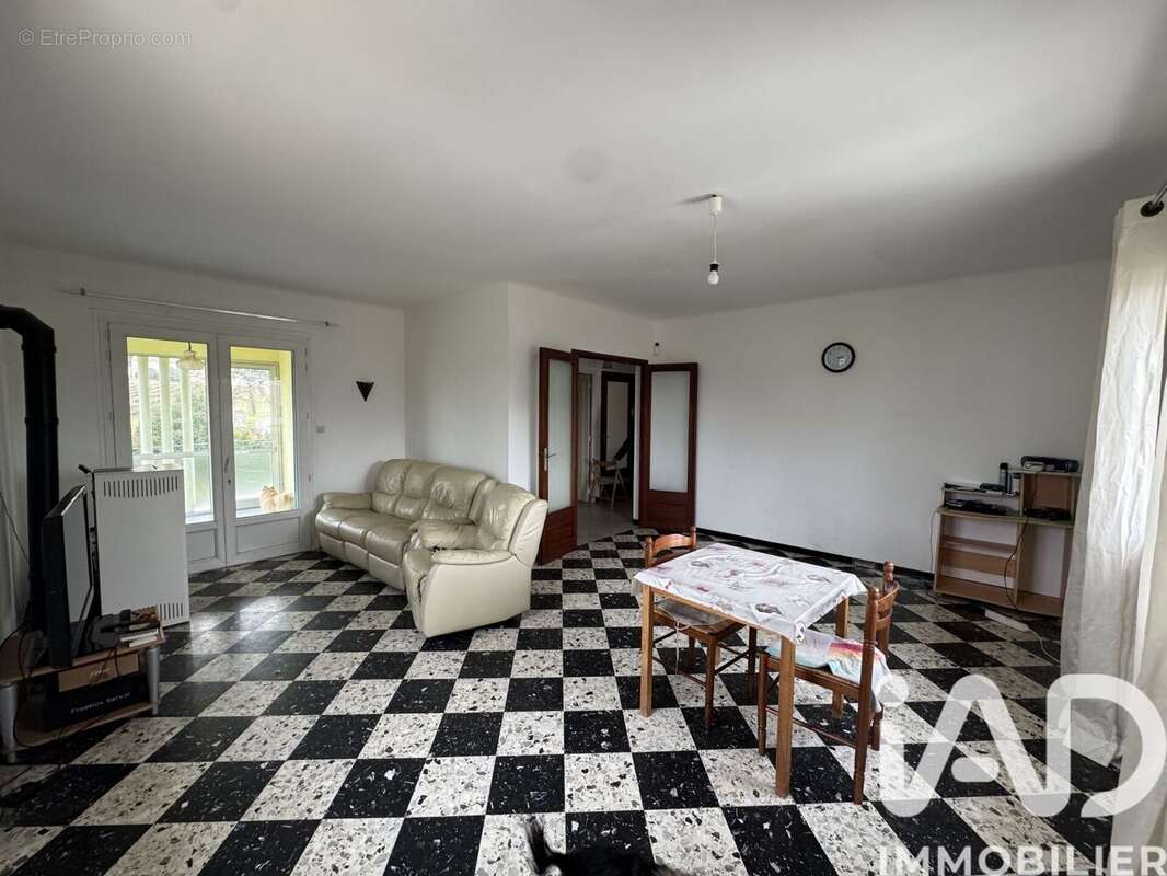 Photo 3 - Maison à SAINT-PRIVAT-DES-VIEUX