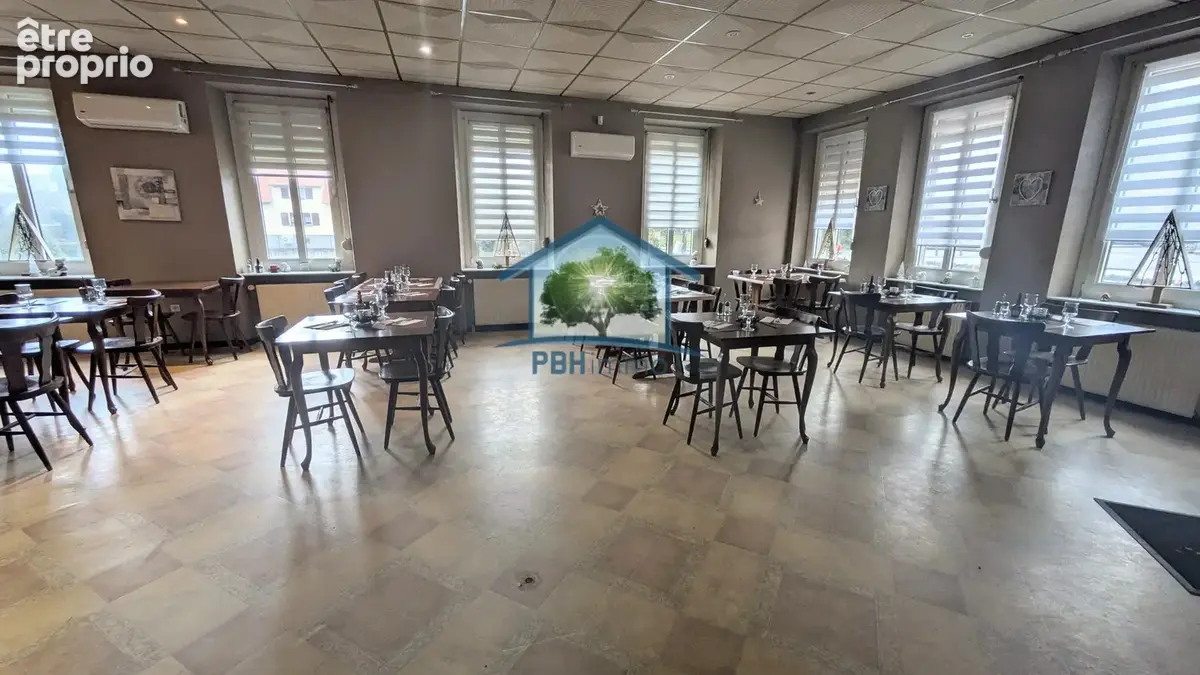 BOUXWILLER (67) - Immeuble avec local commercial 164m² et Appartement F2/3 sur 6.05 ares - photo 4