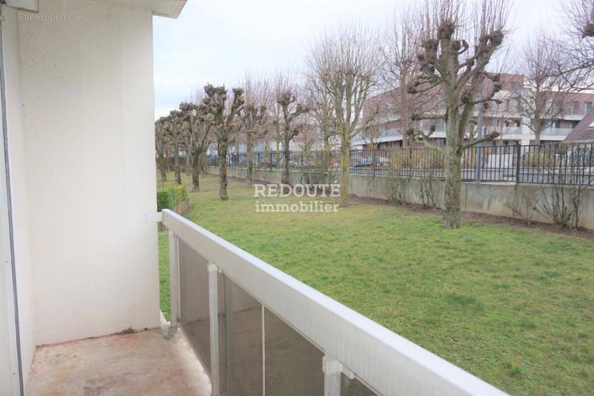 Appartement à TINQUEUX