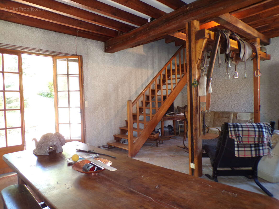 Maison à VILLEMANOCHE