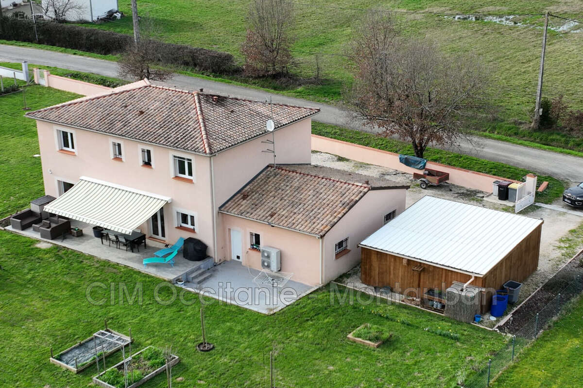 Maison à CASTELSARRASIN