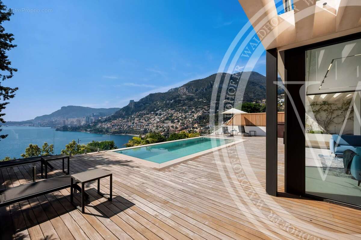 Maison à ROQUEBRUNE-CAP-MARTIN