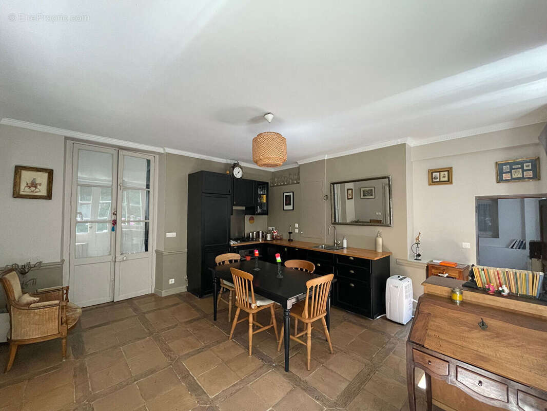Appartement à MAFFLIERS