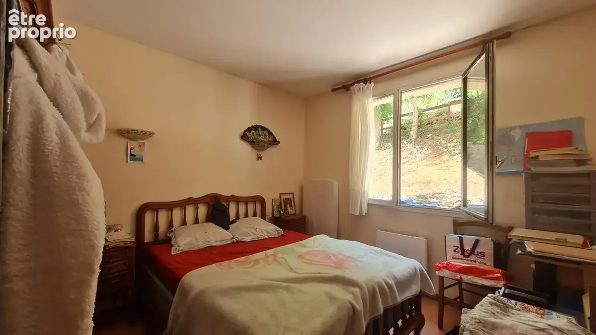 EPERNON sortie- Maison traditionnelle sur 2000 m² de terrain - photo 5