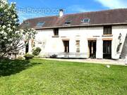 Maison à ULLY-SAINT-GEORGES