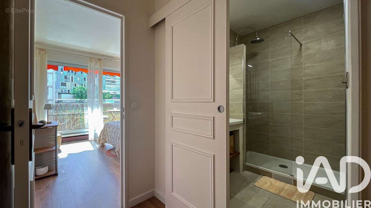 Photo 7 - Appartement à PARIS-19E