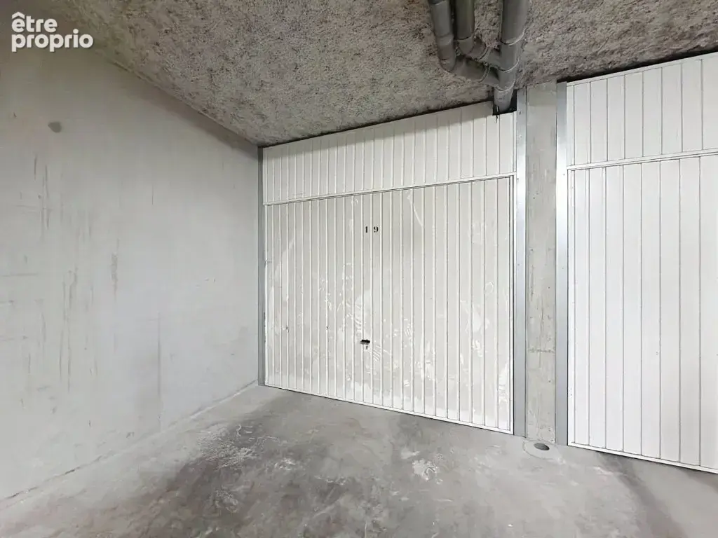Garage à vendre - 15m2 - 25 000€ - LYON 3 - photo 2