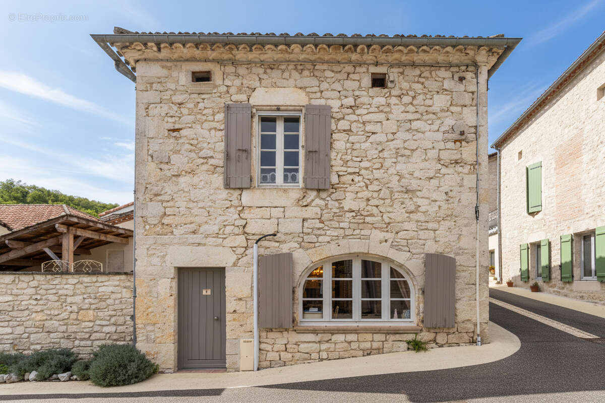 Maison de village avec jardin - photo 2