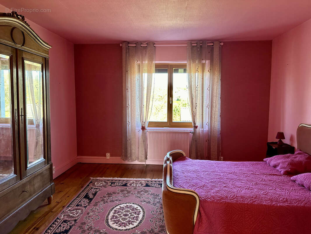 Maison à FOUGEROLLES