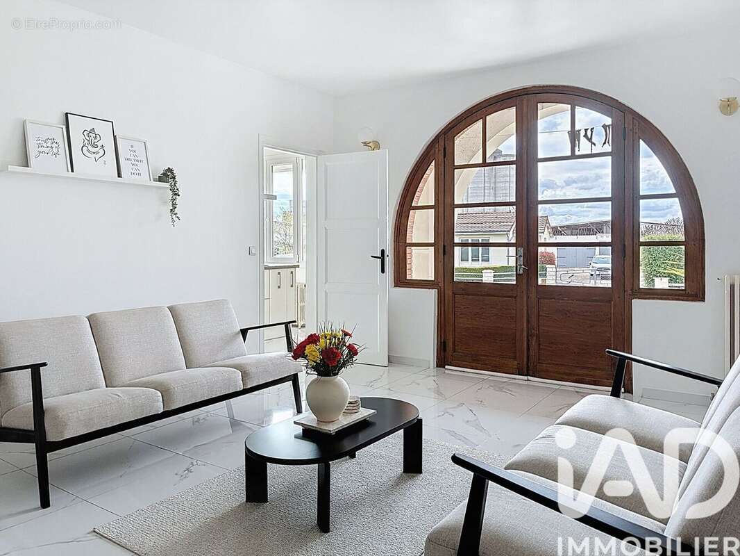 Photo 4 - Maison à SAINT-VALERIEN