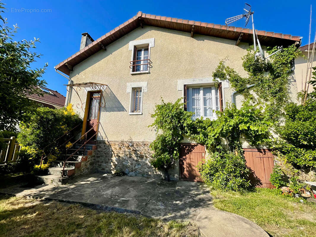 Maison à SUCY-EN-BRIE
