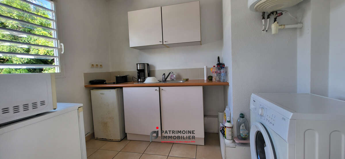 Appartement à LES ABYMES