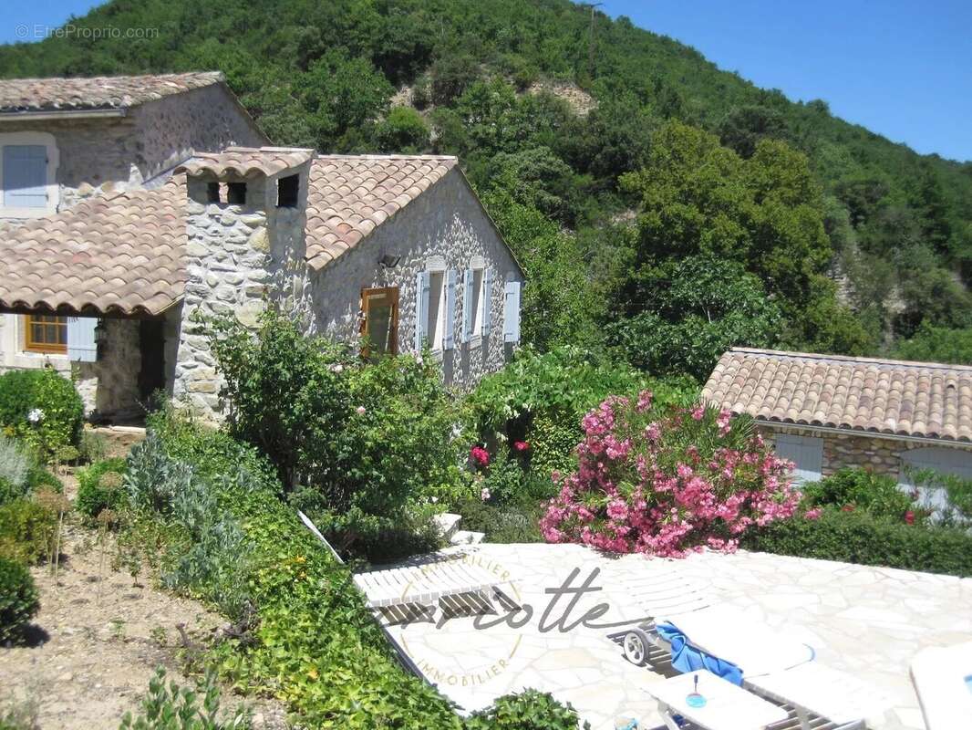 Maison à VALVIGNERES