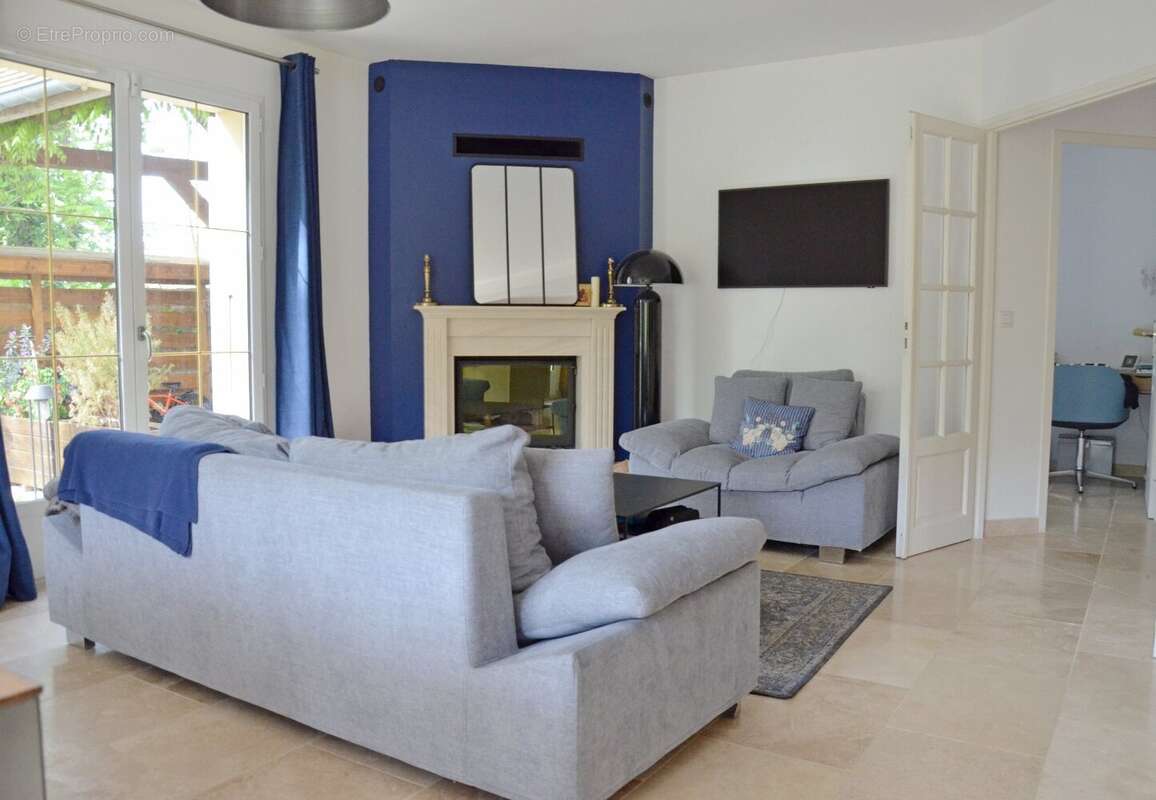 Maison à CHATEAUFORT