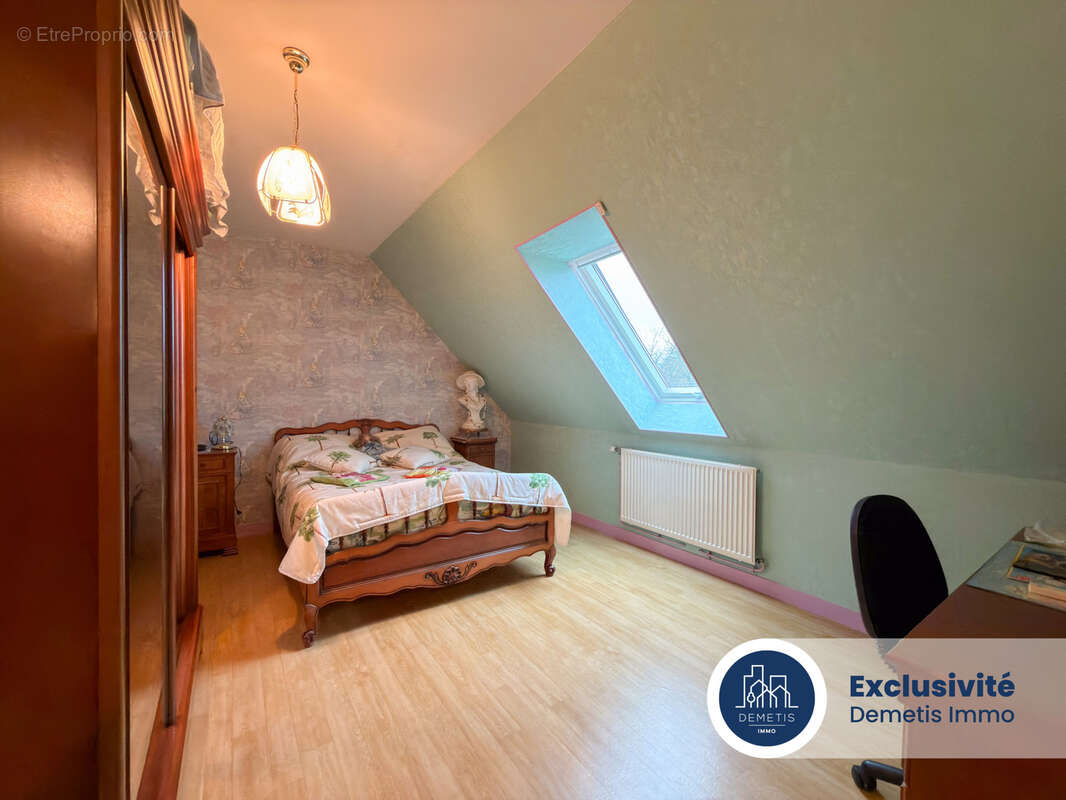 Maison à YVRE-L'EVEQUE