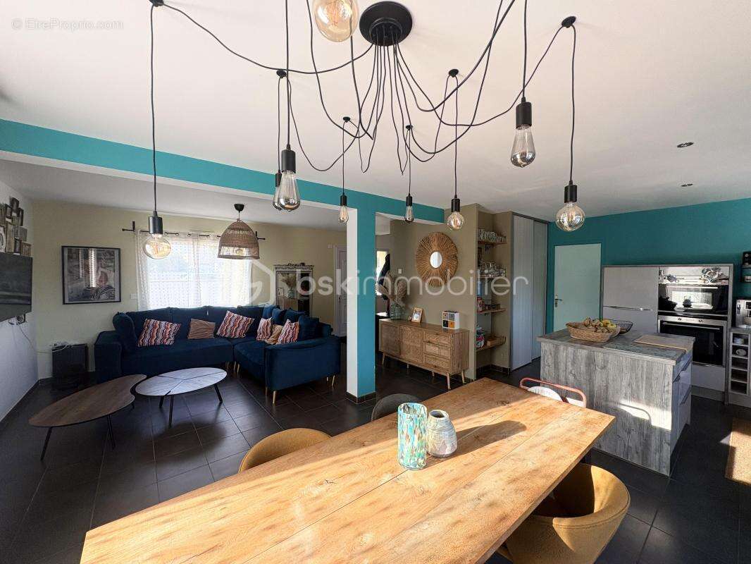 Maison 4 pièces 101 m2 - photo 2
