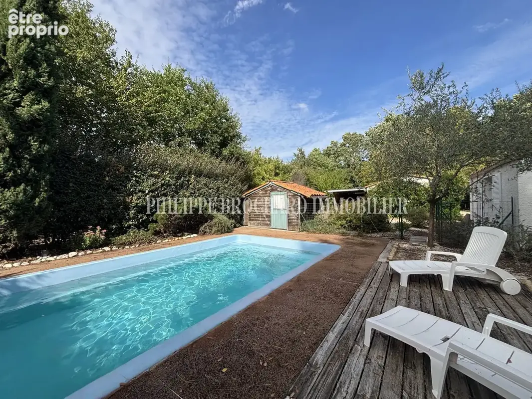 Maison 9 pièces 182 m² à vendre à La Roche-Sur-Yon (85000) - photo 5