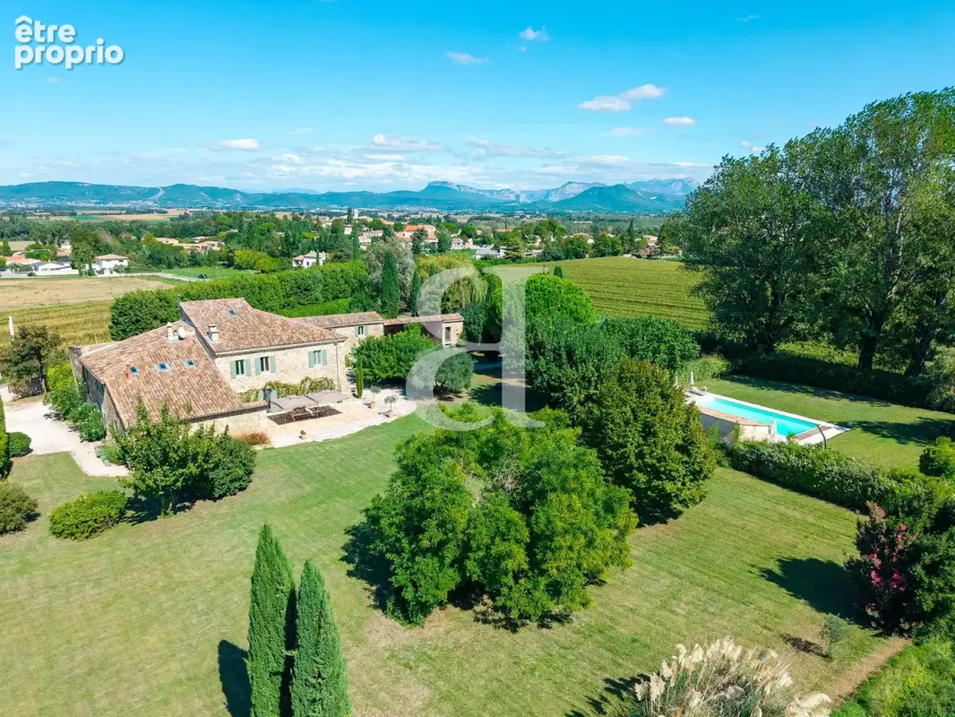 Maison 12 pièces 439 m² à vendre à La Begude-De-Mazenc (26160) - photo 2