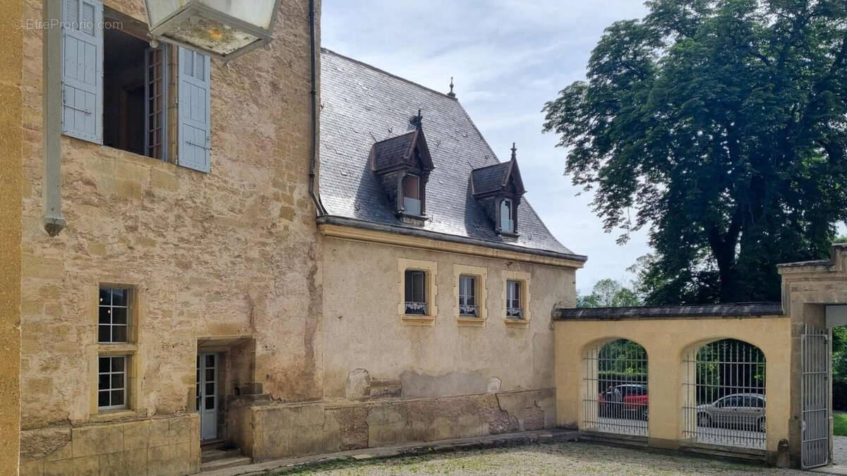 facade - Appartement à LERAN