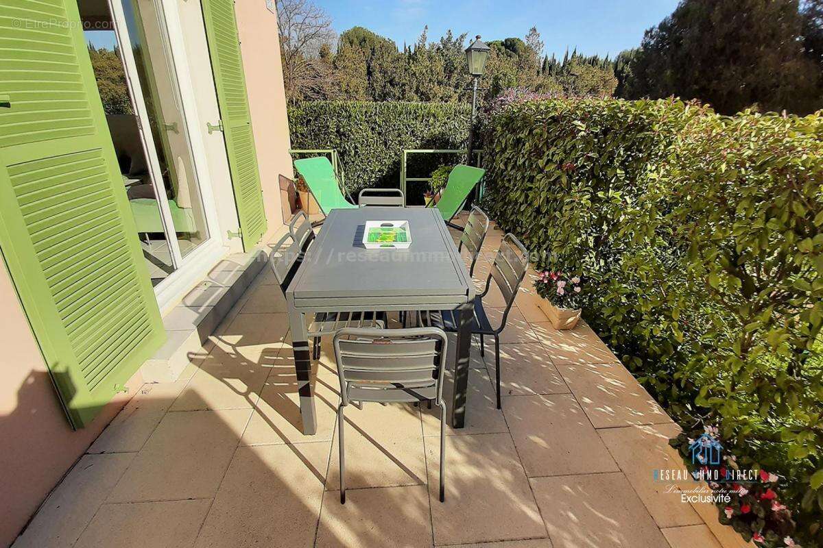 Maison à LA LONDE-LES-MAURES