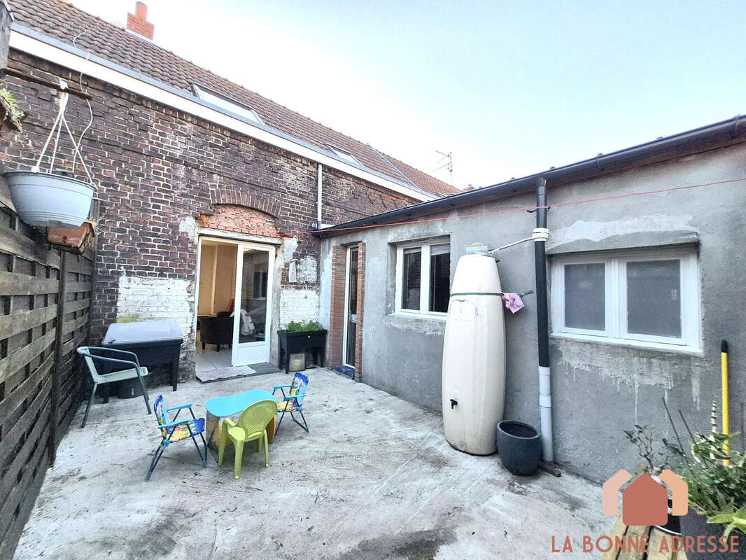cour intérieur - Maison à WATTRELOS