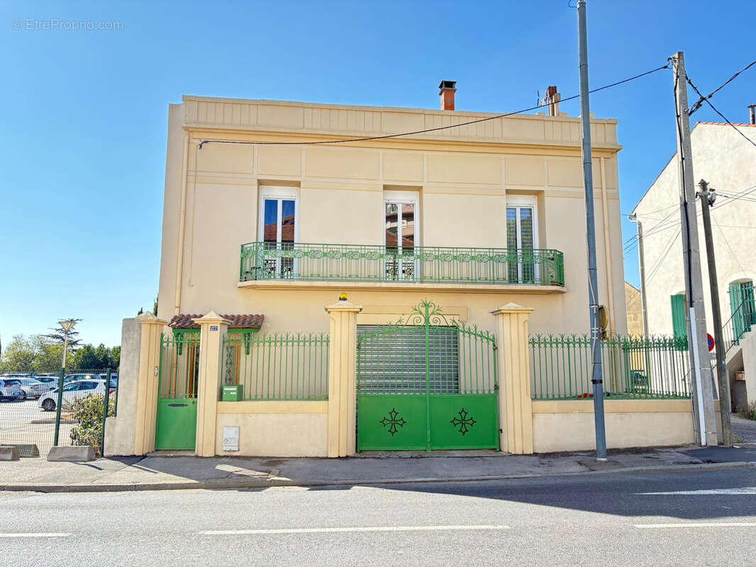 Maison à BEZIERS