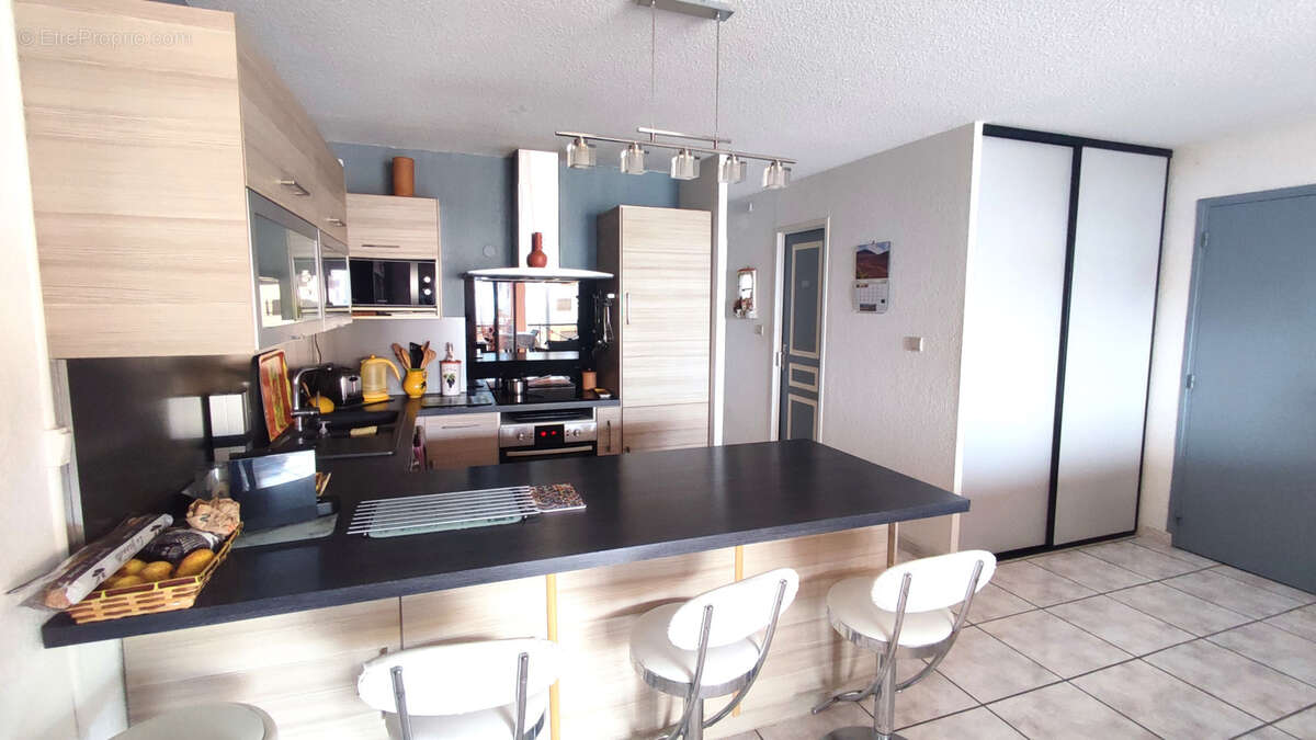 Appartement à SAINTE-MARIE