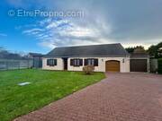 Maison à SAINT-FOLQUIN