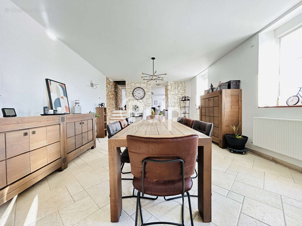 Maison à BEAUMETZ-LES-LOGES