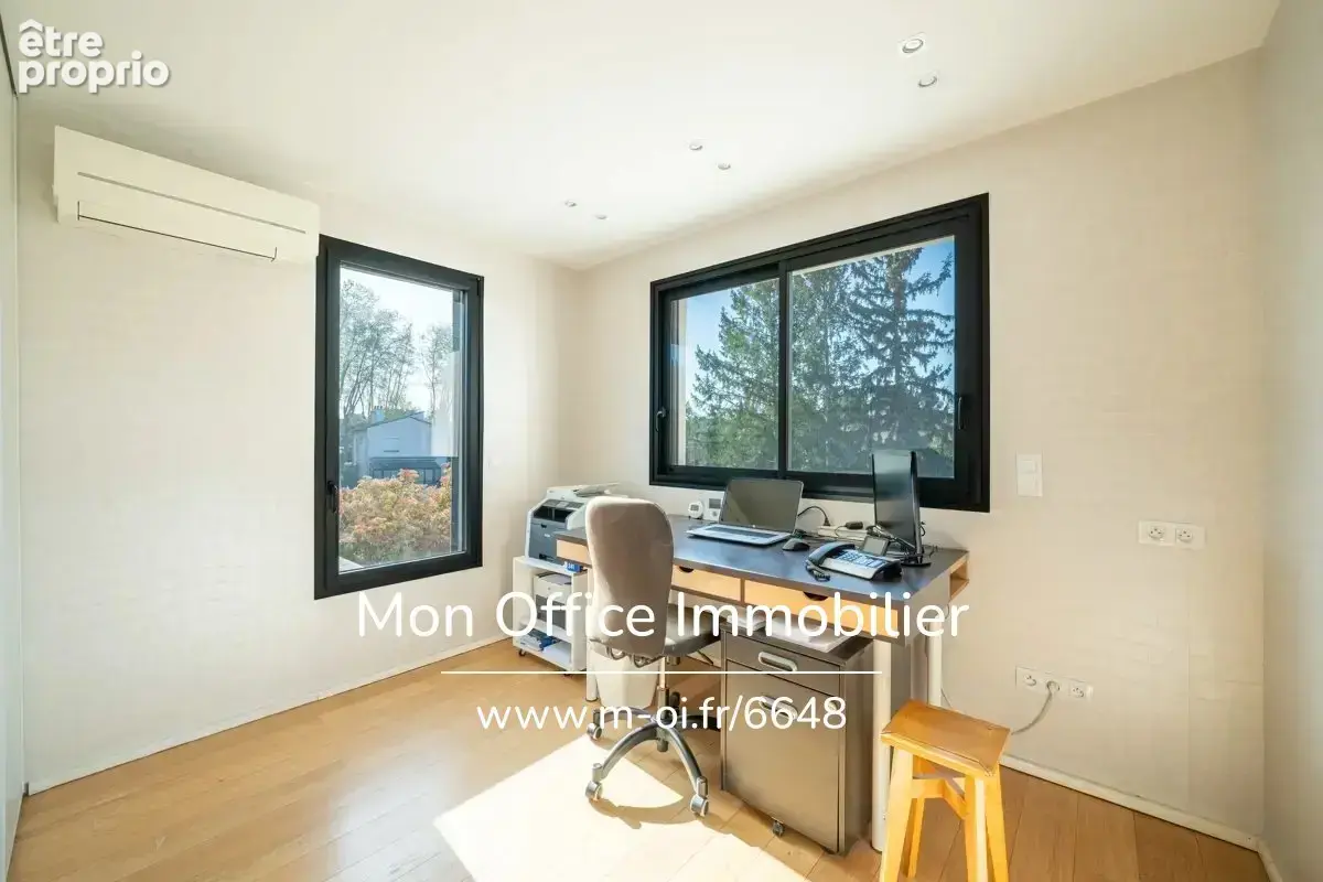Référence : 6648-YAN - Villa contemporaine - 4 pièces - piscine - garage - photo 12