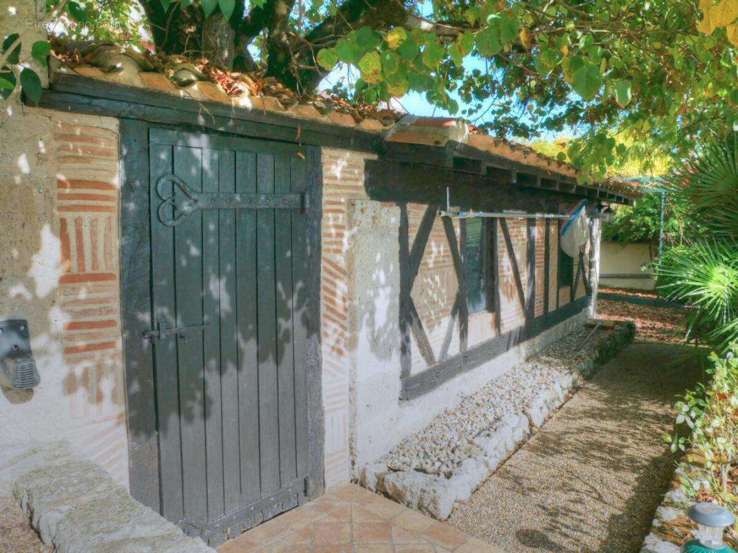 Maison à CLERMONT-DESSOUS