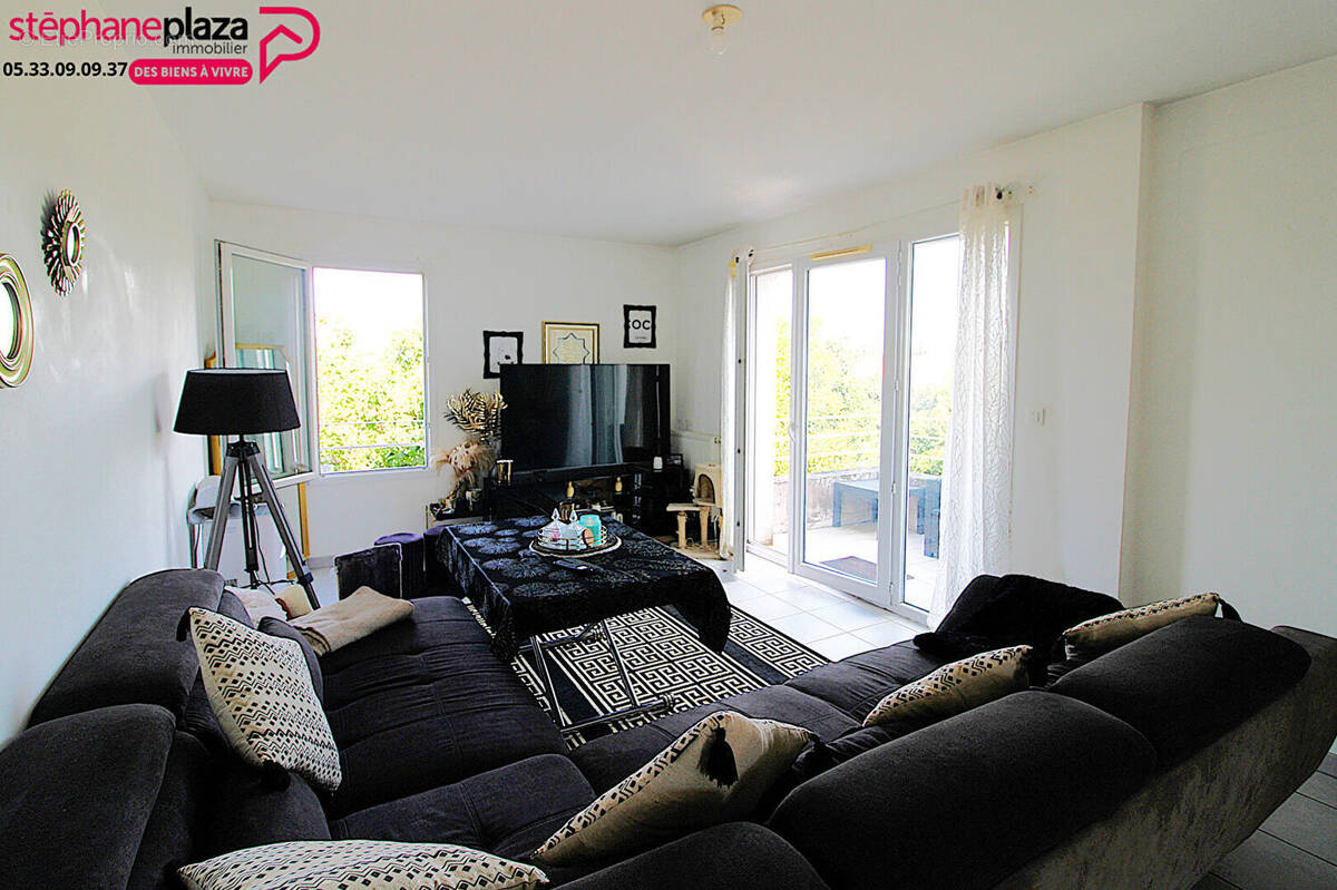 Appartement à VILLENAVE-D'ORNON