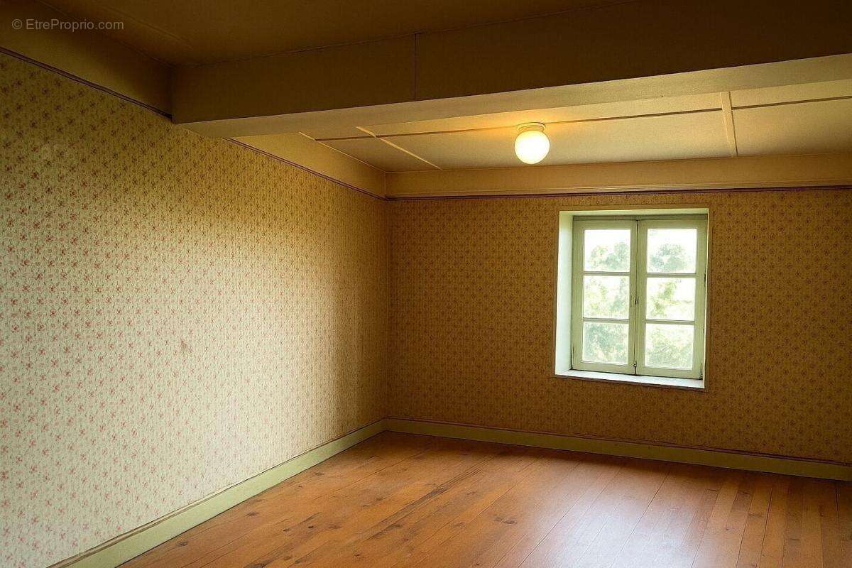 Maison à POLLIONNAY