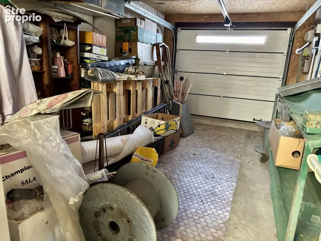 Immeuble commerce/ habitation - photo 11