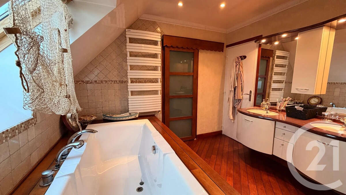 Maison à SAINT-MARD