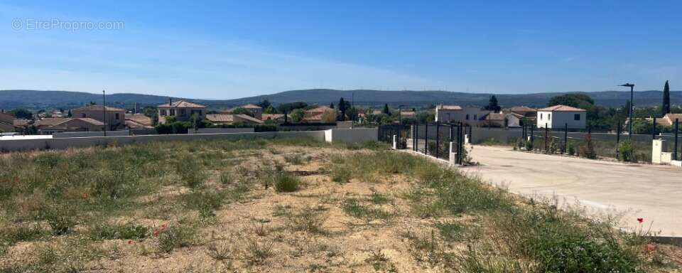 Terrain à GIGEAN