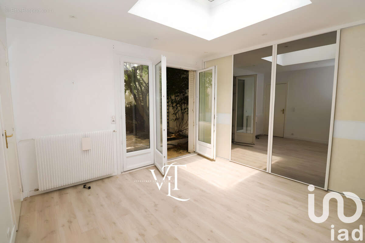 Photo 5 - Appartement à MONTROUGE