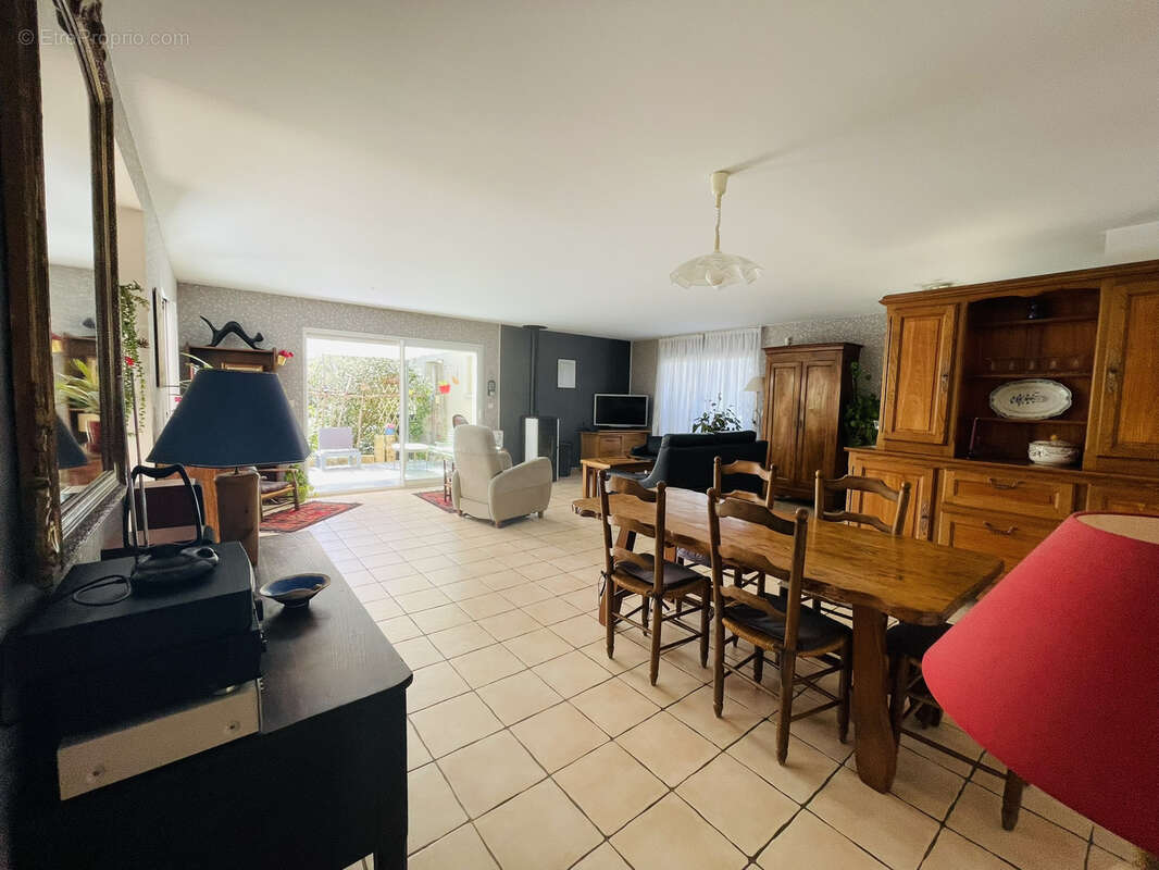 Maison à MIGNE-AUXANCES
