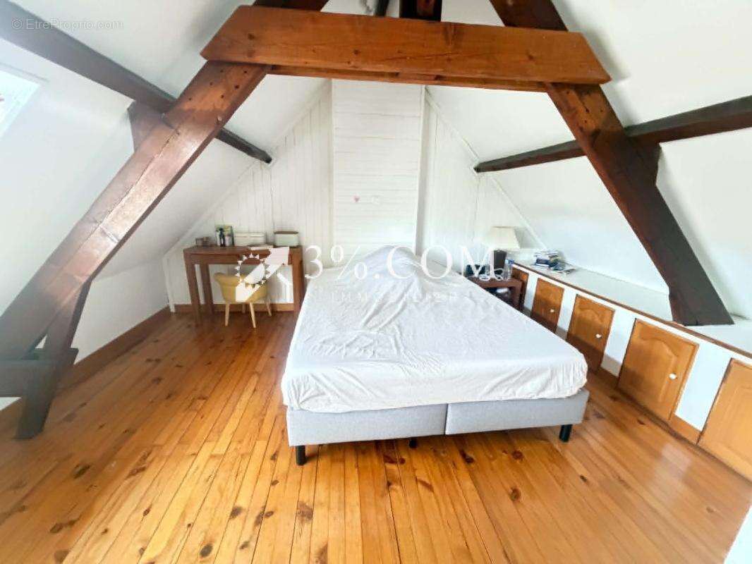 Maison individuelle au calme 170 m2 5 ch véritable coup de c - photo 8