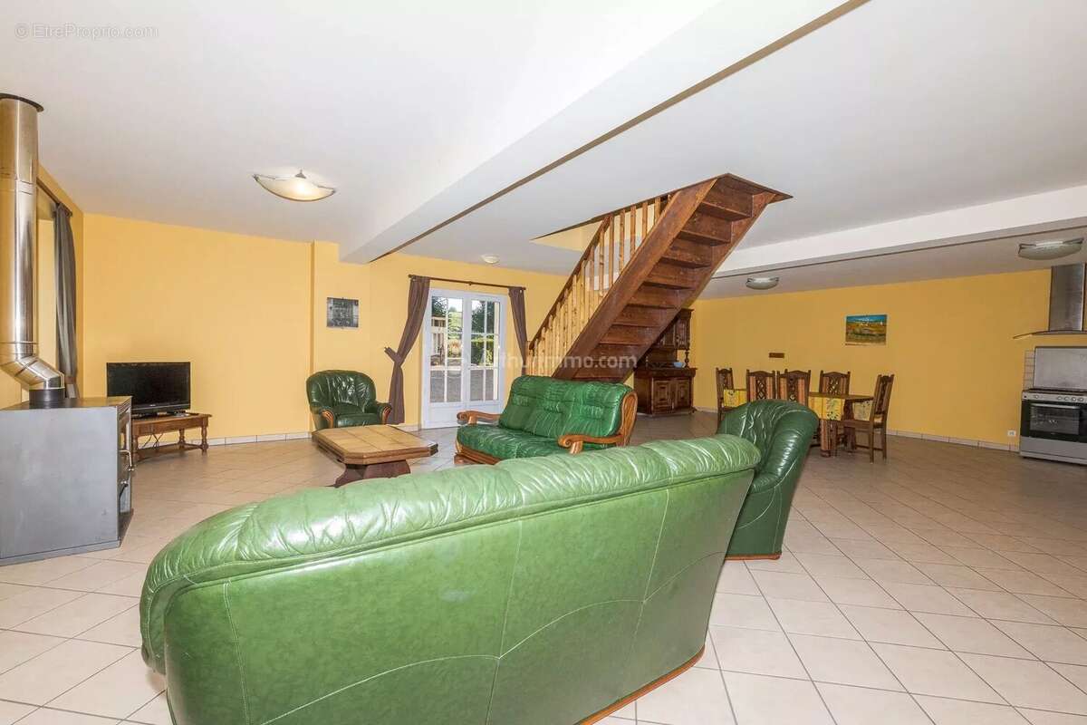 Maison plus 4 gîtes à La Chartre sur le Loir - photo 10