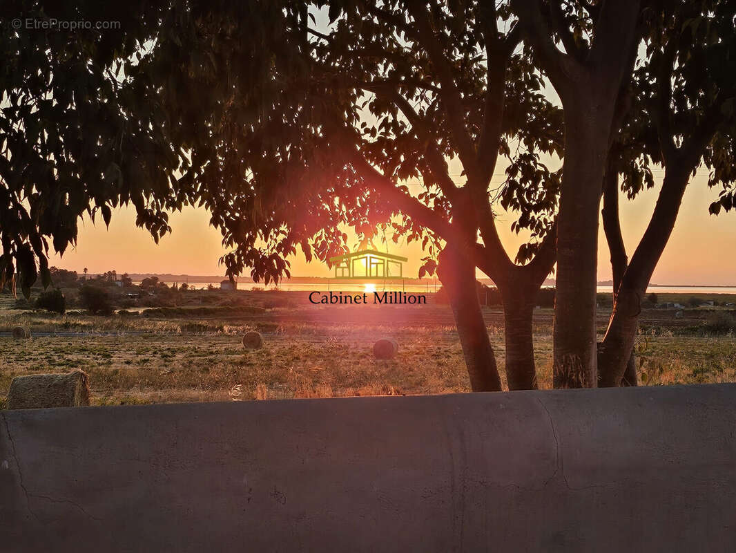 Appartement à VIC-LA-GARDIOLE
